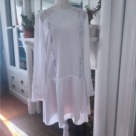 BCBGMAXAZIRA Jayne Long Sleeve Drop Waist‎ Lace White Wedding Mini Dress Size S - Picture 2 of 12